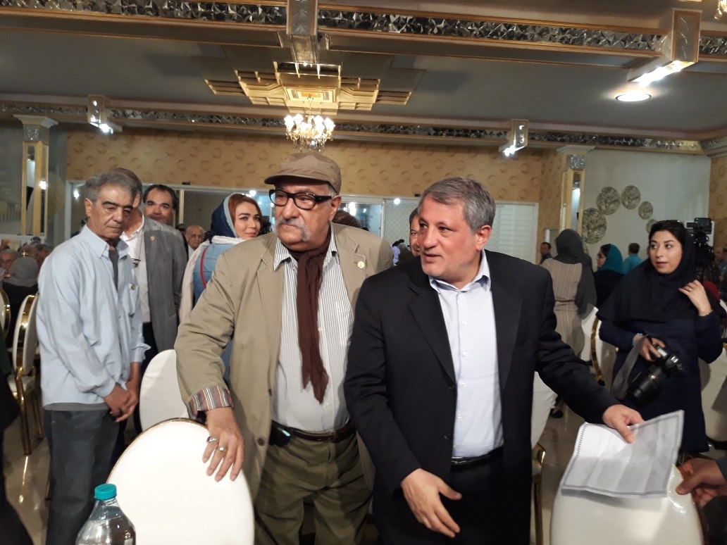 وزیر ارشاد با هنرمندان پیشکسوت دیدار کرد