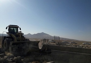 ۳۵ هکتار از اراضی ملی در مهرستان رفع تصرف شد