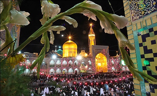 زیارت امام رضا(ع) چه آثار و برکاتی را به همراه دارد؟