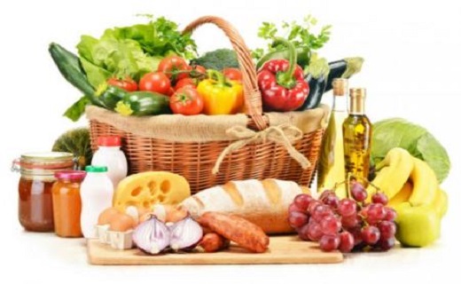 چه بخوریم تا جوان بمانیم؟