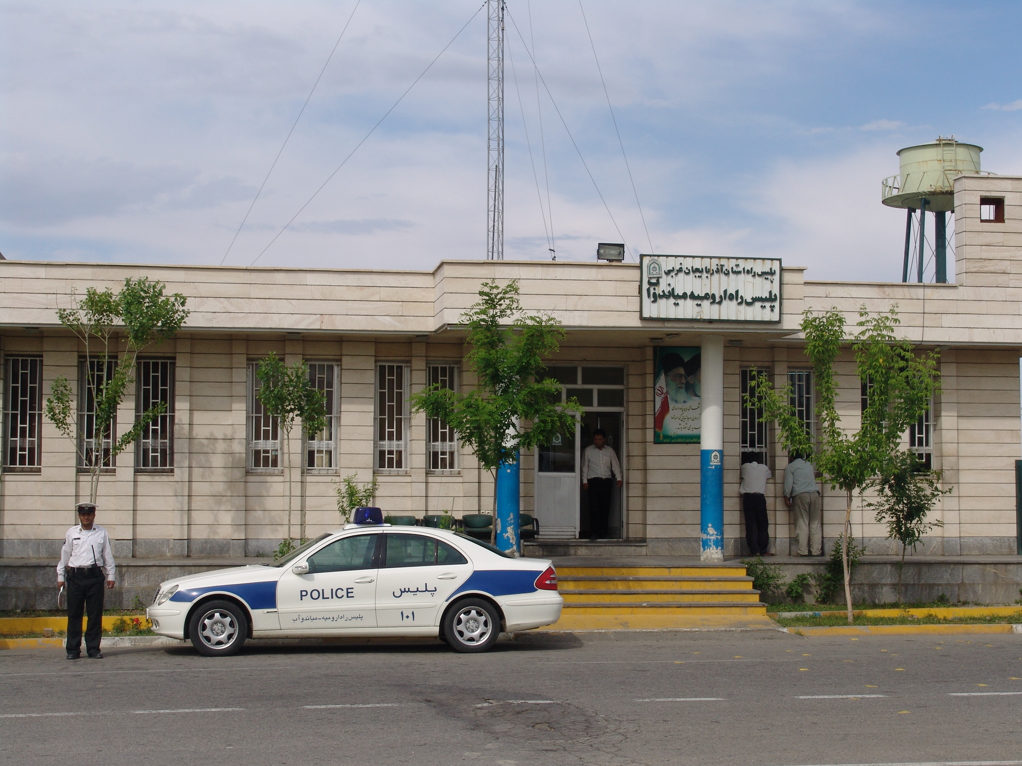 ساماندهی ایستگاه‌های ایست و بازرسی نیروی انتظامی در آذربایجان غربی