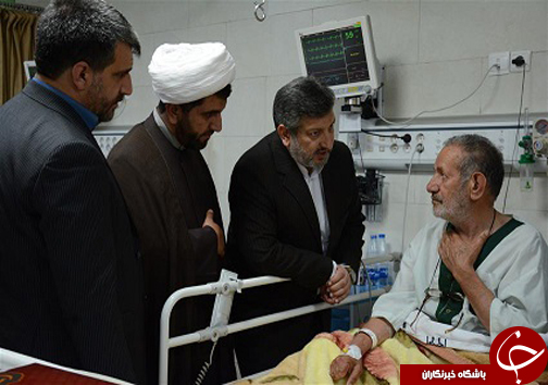 وضعیت پدر شاعر آئینی استان فارس رو به بهبودی است/ عیادت مدیران استان فارس از ده بزرگی در بیمارستان