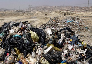طرح دفن زباله در روستا‌های قشم آغاز شد