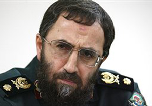 پیکر ۴ هزار شهید ایرانی هنوز در خاک عراق باقی مانده است