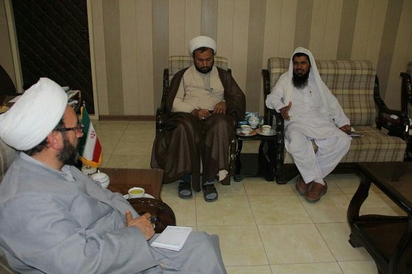 نقش فعال روحانیون در زمینه وحدت بین شیعه و سنی
