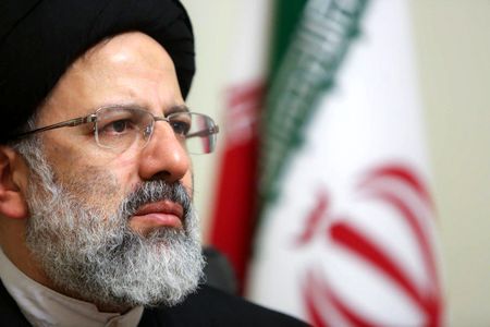 مشکلات اقتصادی امروز حاصل زاویه پیدا&zwnj;کردن نظرات مسئولان با گفتمان امام و رهبری است