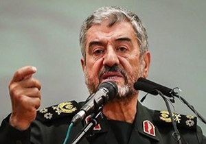 پیام تسلیت فرمانده کل سپاه به مناسبت درگذشت مادر شهید ردانی پور