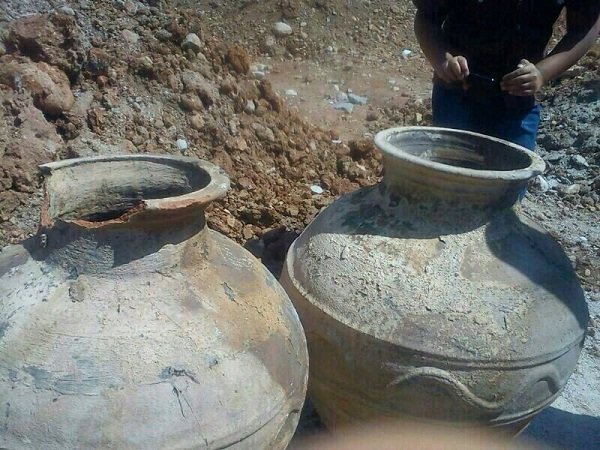دو خمره تاریخی متعلق به دوره ساسانی کشف شد