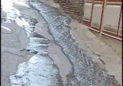 هدررفت آب شرب در دزفول + فیلم