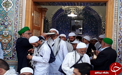 کیلومتر&zwnj;ها پیاده به عشق یک سلام/آغاز یکماه عاشقی به سوی یار+تصاویر