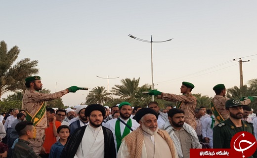 کیلومتر&zwnj;ها پیاده به عشق یک سلام/آغاز یکماه عاشقی به سوی یار+تصاویر