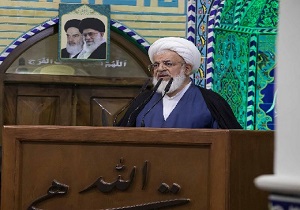 پیروزی انقلاب اسلامی ایران با شعار نه شرقی و نه غربی / دستگاه‌های دولتی در مصرف انرژی پیشگام باشند