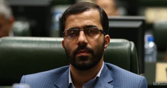 خانه‌های تاریخی بروجرد در حال تخریب هستند/قلعه «پرویزخان» مرکز گردشگری می شود