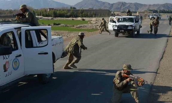 90 سرباز اسیر طالبان در &laquo;میدان وردک&raquo; آزاد شدند