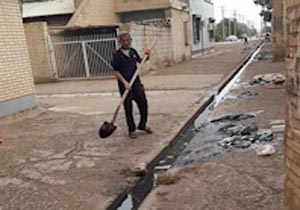 وضعیت نامناسب بهداشت جوی‌های آب در کوی ولیعصر (عج) آبادان + فیلم