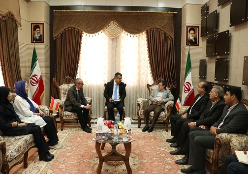 ردپای خانم مشهدی در ارسال پیامک های تهدیدآمیز به نمایندگان مجلس/ ماجرای پرونده هتک حرمت بانوان ایرانشهری به کجا رسید؟/  حساب&zwnj;های بانکی شهرداری ارومیه  توقیف می&zwnj;شود