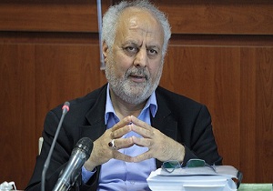 مردم باید برای خرید کالای ایرانی تشویق شوند