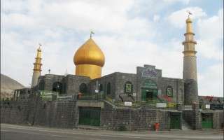 تجلیل از امامزاده هاشم جاده هراز با حضور خادمان رضوی