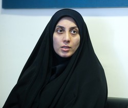 م