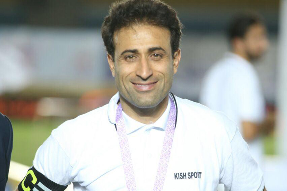 رجب زاده: موافقان و مخالفان کی روش فقط به فکر منافع خودشان هستند/مربیگری سخت تر از بازی کردن است