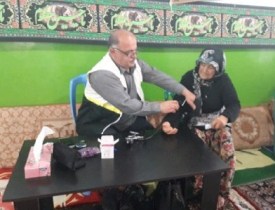 معاینه رایگان بیماران نیازمند در آستارا