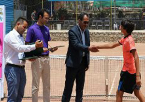 پایان مسابقات تنیس خاکی کشور در شهرکرد