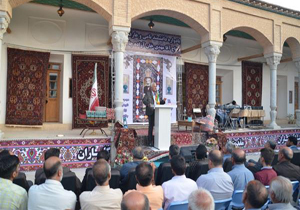 بزرگداشت شاعر و ادیب چهارمحال و بختیاری در چالشتر