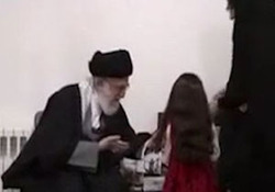 چرخه تولید کیک زرد در مجتمع صنعتی شهید رضایی‌نژاد اردکان + فیلم