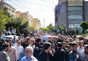 پیکر شهید مدافع حرم «شاهرخ دایی پور» تشییع شد + فیلم