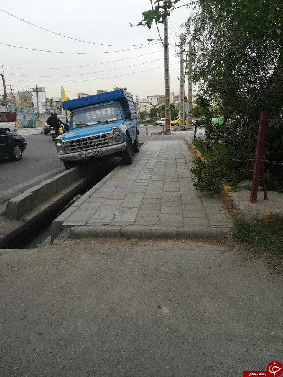 پارک کردن خودرو به هر قیمتی! + عکس