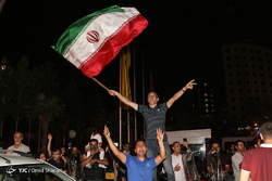 حضور هواداران تیم ملی فوتبال در فرودگاه امام خمینی (ره) جهت استقبال از ملی پوشان