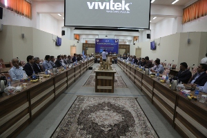 ضرورت تربیت نیروی انسانی متخصص و متعهد در بخش‌های مختلف جامعه