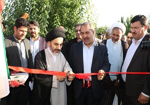افتتاح اولین نیروگاه ۲۰کیلوواتی خورشیدی در آذربایجان غربی
