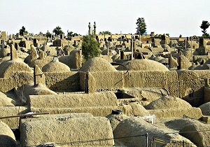 مرمت و بازسازی بافت روستای تاریخی خور