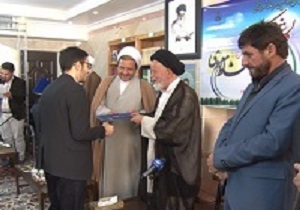 تجلیل از نخبگان قرآنی در سمنان
