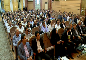 بررسی راهکارهای توسعه اقتصادی در اتاق بازرگانی تبریز