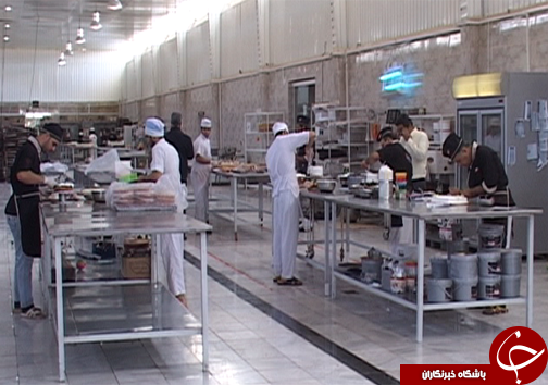 کارآفرین لرستانی با اشتغالزایی بیش از ۱۰۰ نفر در لرستان / تولید شیرینی و ارسال به تمام نقاط کشور + تصاویر
