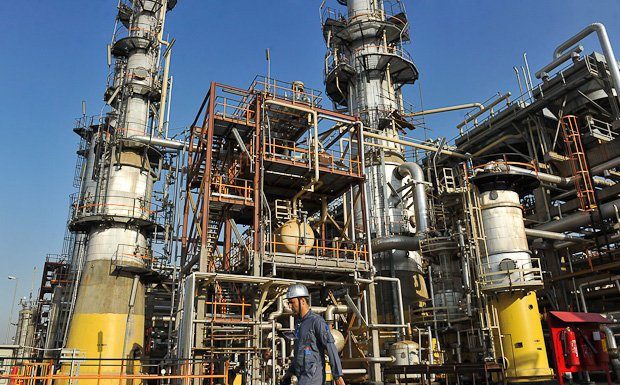 بررسی سیاست اشتباه وزارت نفت در توسعه پتروشیمی های گازی