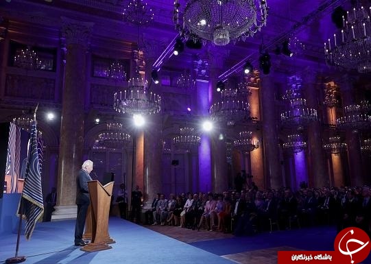 رهبر &laquo;آزگاردیا&raquo;، نخستین کشور فضایی جهان سوگند یاد کرد+ تصاویر