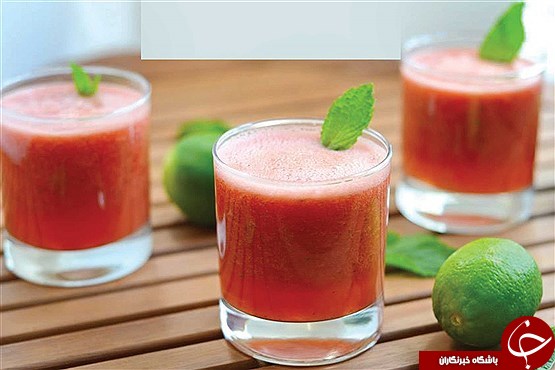 طرز تهیه اسموتی هندوانه در طعم های متنوع طرز تهیه اسموتی هندوانه در طعم های متنوع