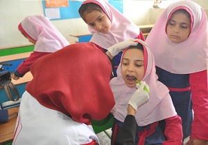 جلوگیری از پوسیدگی دندان در دانش آموزان