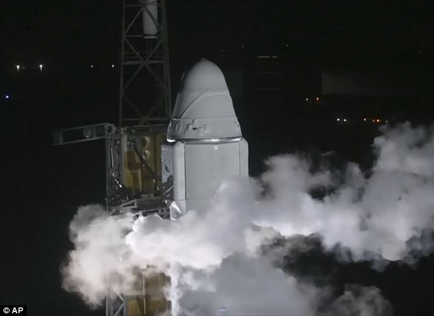 راکت Falcon 9 سرانجام به مقصد ایستگاه بین المللی فضایی پرتاب شد +تصویر راکت Falcon 9 سرانجام به مقصد ایستگاه بین المللی فضایی پرتاب شد +تصویر