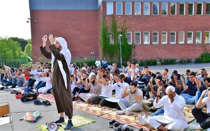 برگزاری نماز باران در استکهلم سوئد