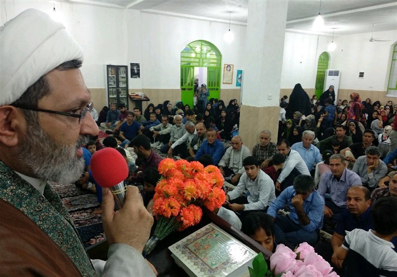 عطرحرم رضوی در شهرستان جم طنین انداز شد