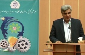 قدردانی از ۳۲ صنعتگر نمونه در گیلان