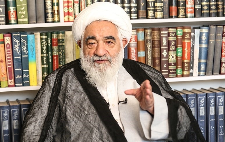 خاطره جالب از ترس ساواکی&zwnj;ها هنگام دستگیری امام/ راه آیت&zwnj;الله خامنه&zwnj;ای همان راه امام است/ منتظری فریب دامادش را خورد
