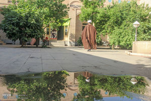 طلبه&zwnj;ای که شهریه&zwnj;اش را به ایتام می&zwnj;داد + عکس