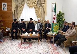 خادمان حرم امام رضا (ع) سفیران معنویت هستند