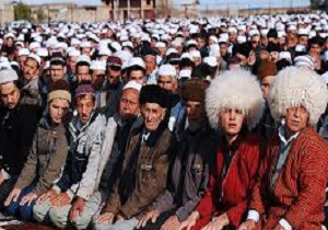 برگزاری جشن زیر سایه خورشید در ترکمن صحرا