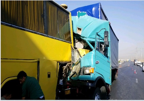 ۸ مصدوم در حادثه رانندگی در استان قزوین + تصاویر